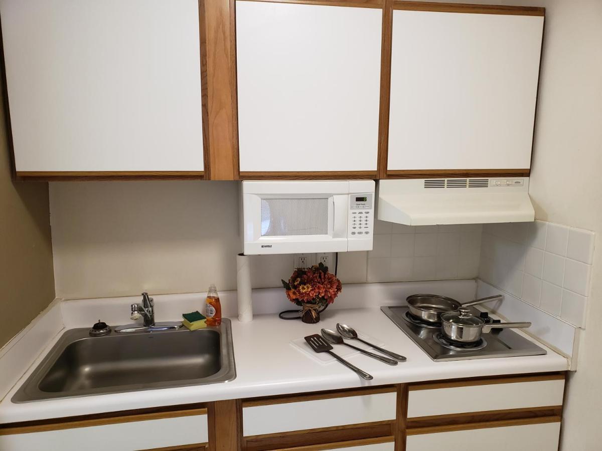 Affordable Suites Burlington Eksteriør bilde